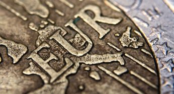 Франция заморозила €1,2 млрд российских активов