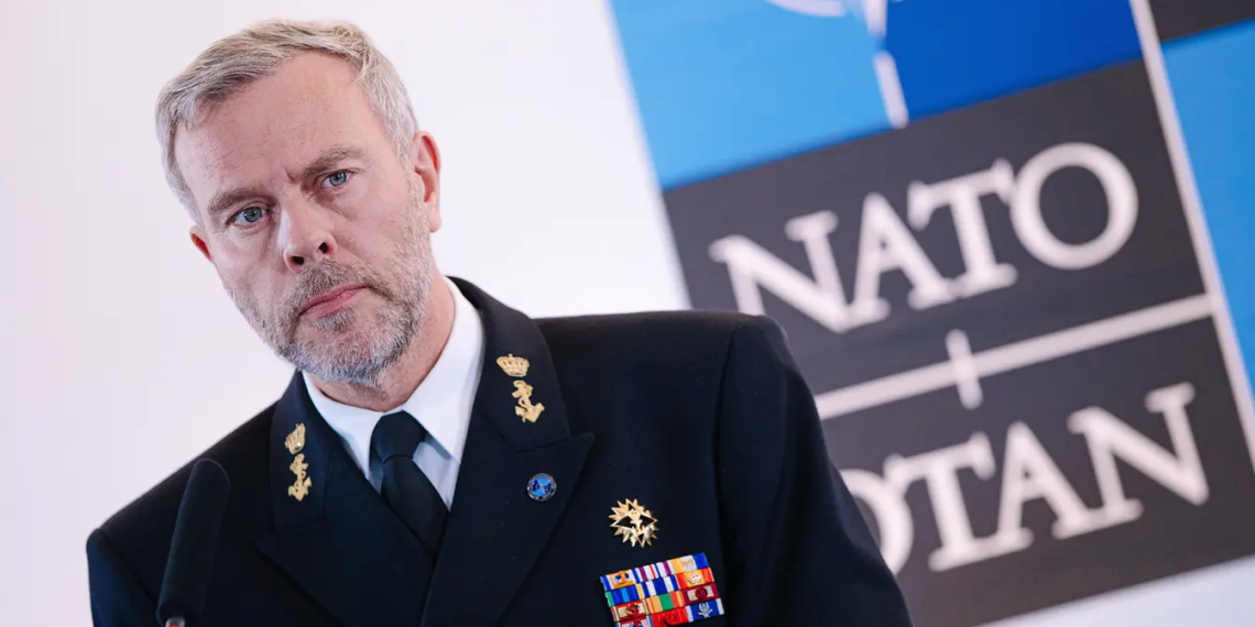 Глава Военного комитета НАТО Роб Бауэр. Фото: Ken Mürk/ERR