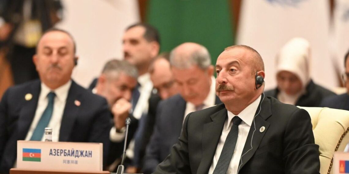 Главарь бакинского режима Ильхам Алиев. Фото: gazeta.uz