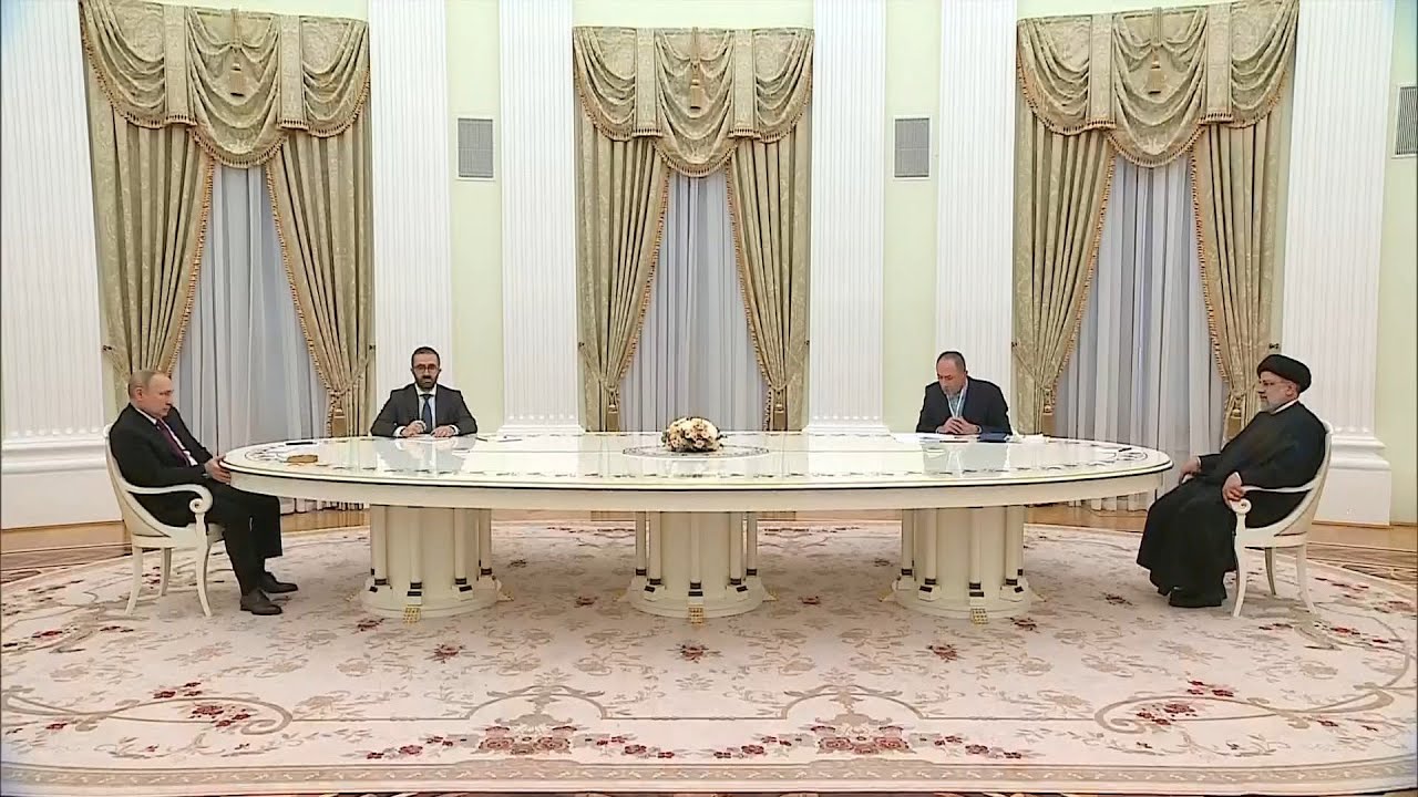 Россия и Иран строят трансконтинентальный торговый маршрут