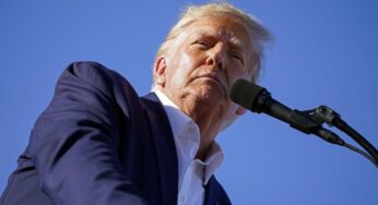 Трампа вынуждают провести вторые дебаты с Харрис