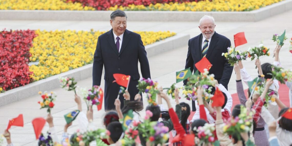 Лула да Силва и Си Цзиньпин. Фото: globaltimes.cn