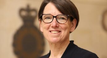 В Британии новым директором электронной разведки GCHQ впервые назначена женщина