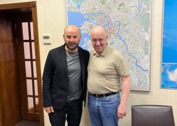 Константин Долгов и Евгений Пригожин. Фото: Telegram/superdolgov