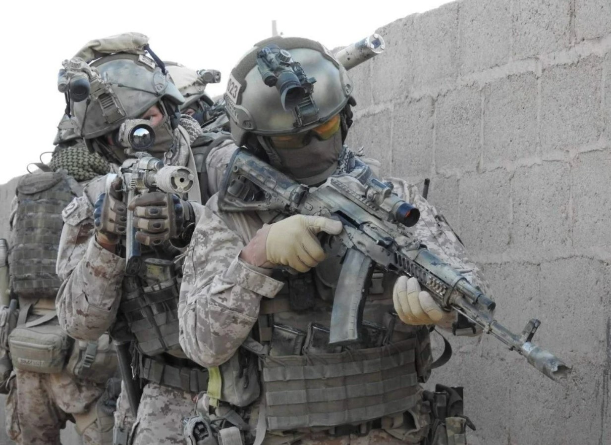 Бойцы ССО РФ