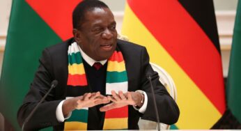 Главой Зимбабве переизбран экс-глава разведки по прозвищу «Крокодил»