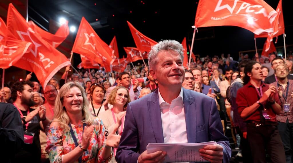 Фабьен Руссель на митинге Французской коммунистической партии.