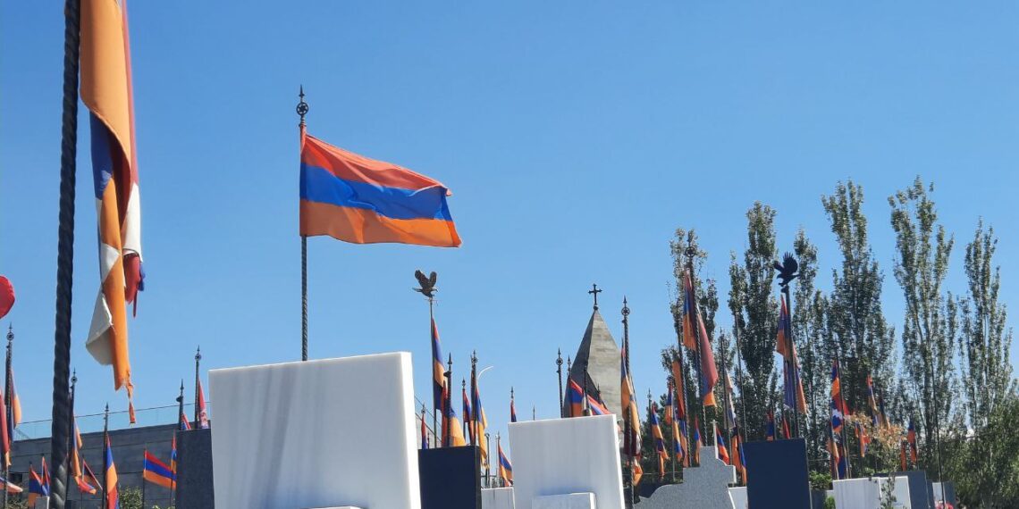 Военное кладбище Ераблур. Фото: ИА Реалист