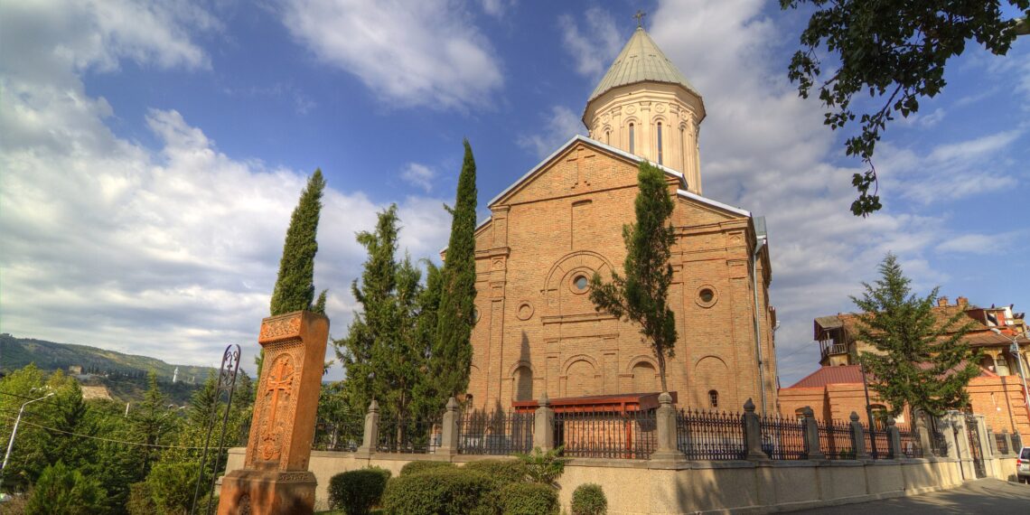 Церковь Нор Эчмиадзин в Тбилиси