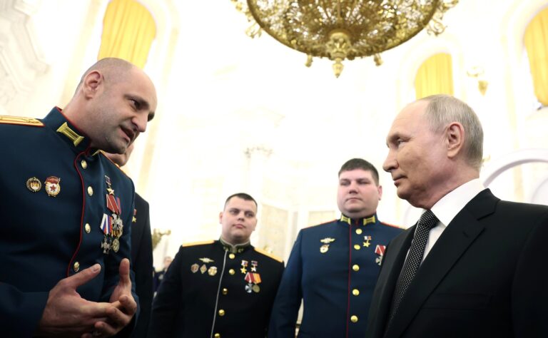 Путин открыл предвыборную гонку в России. Кто следующий?