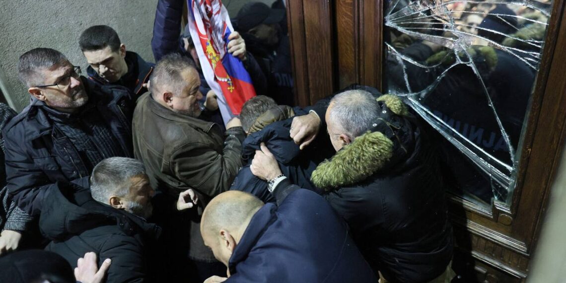 Протесты в Белграде