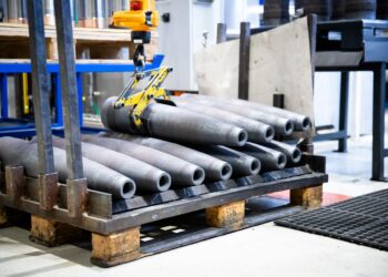 Инвестиции в оборону занимают центральное место в политической повестке национальных столиц стран ЕС. Фото: AFP