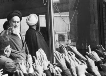 Лидер Исламской революции Рухолла Хомейни