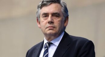 Экс-премьер Британии объяснил рост националистических настроений в Европе