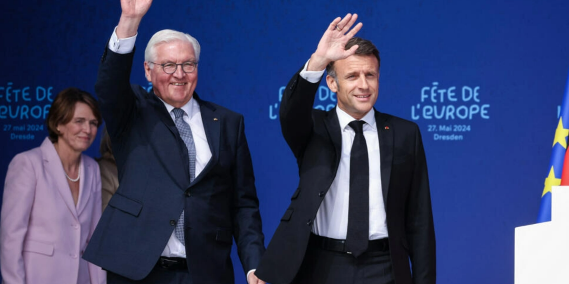 Вальтер Штайнмайер и Эммануэль Макрон