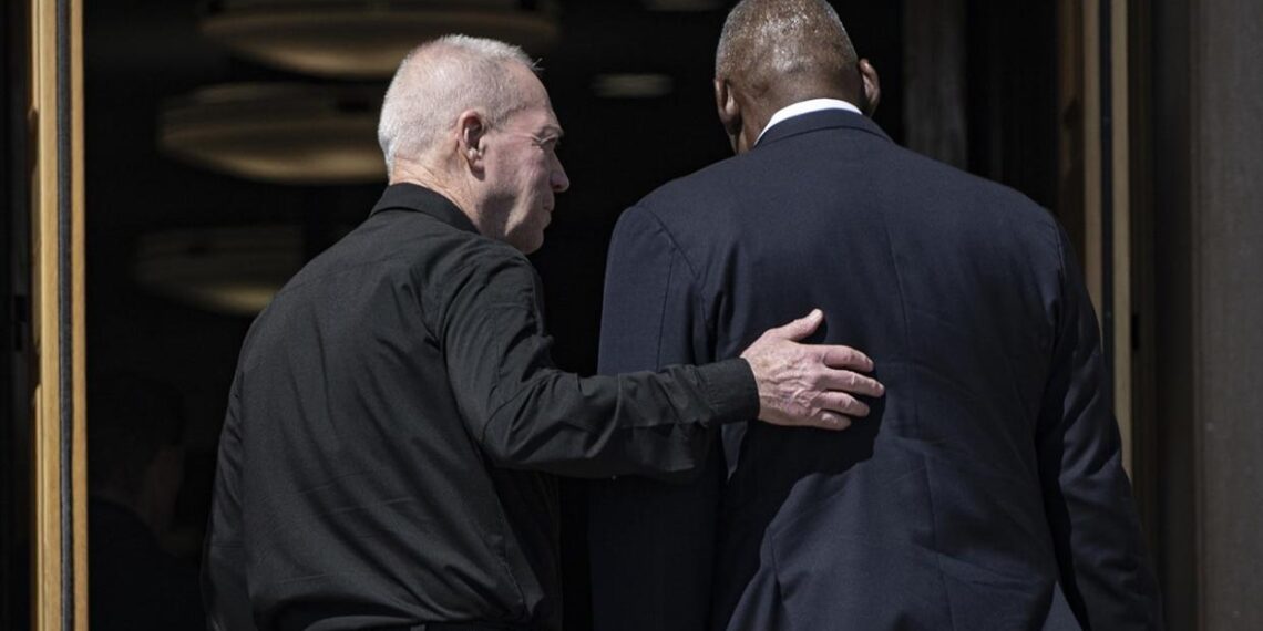 Ллойд Остин и Йоав Галлант