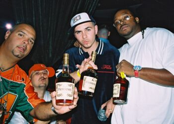 Благодаря американским рэперам, мировые продажи французского коньяка и бренди резко пошли вверх. Фото: ДЖУЛИЯ БЕВЕРЛИ/GETTY IMAGES