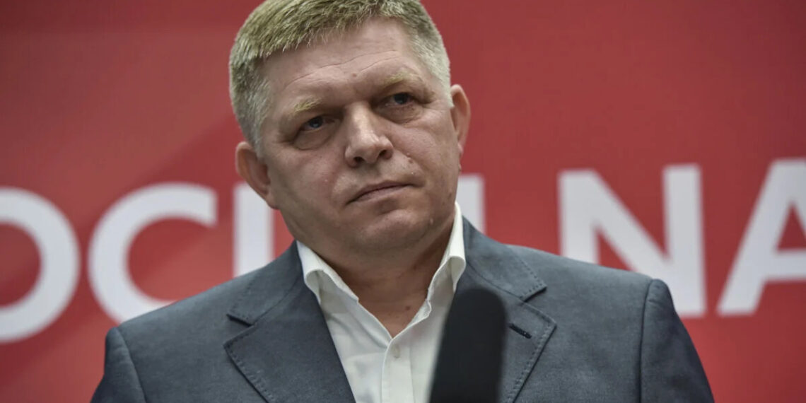 Роберт Фицо