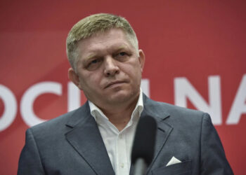 Роберт Фицо