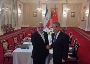 Али Акбар Ахмадьян и Ван И в Санкт-Петербурге. Фото: IRNA