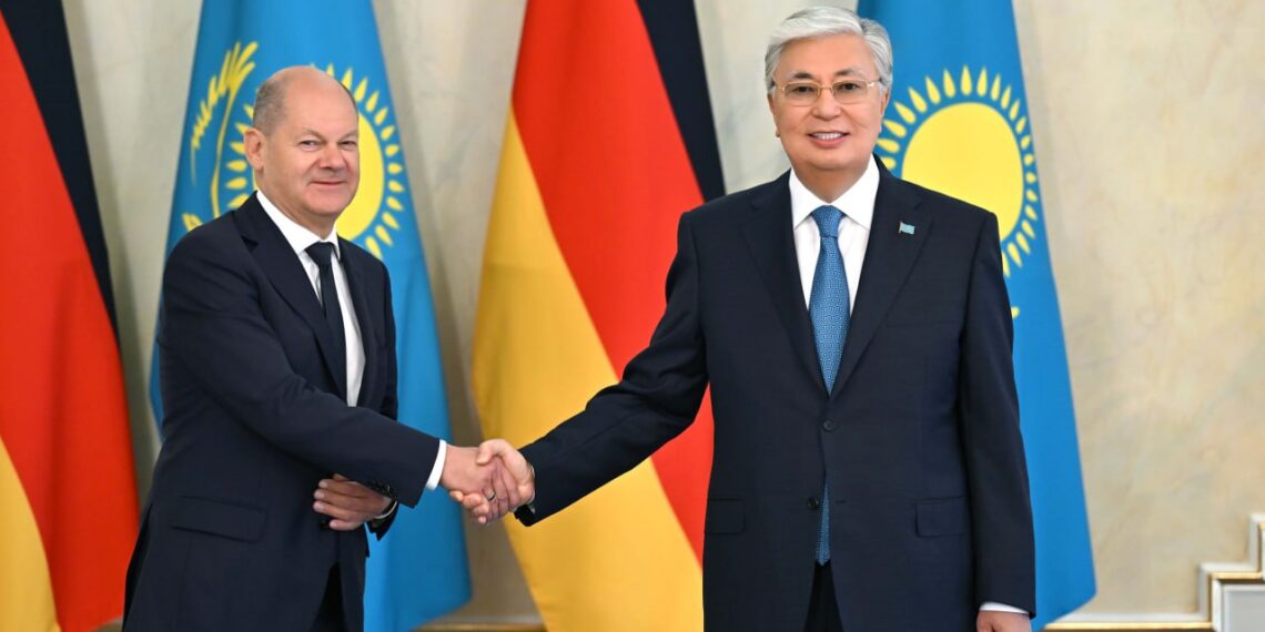 Токаев и Шольц