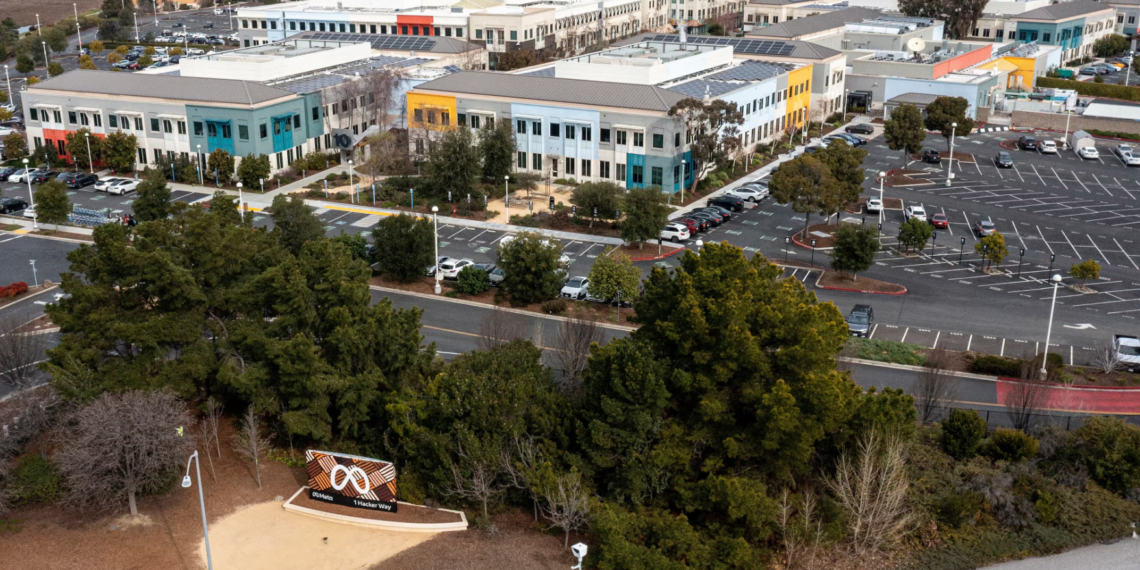 Штаб-квартира Meta в Менло-Парке, Калифорния. Фото: Bloomberg