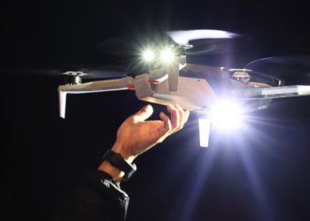 Skydio заявила, что киевский режим запросил тысячи ее беспилотников X10, которые трудно заглушить. Фото: Yoshio Tsunoda/AFLO