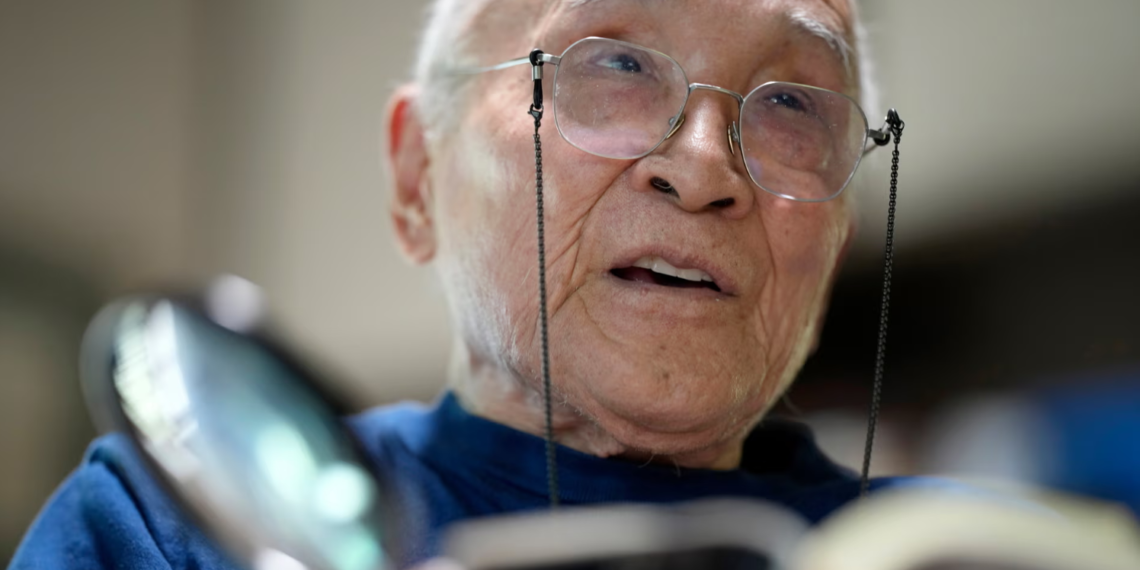 Сюнтаро Таникава