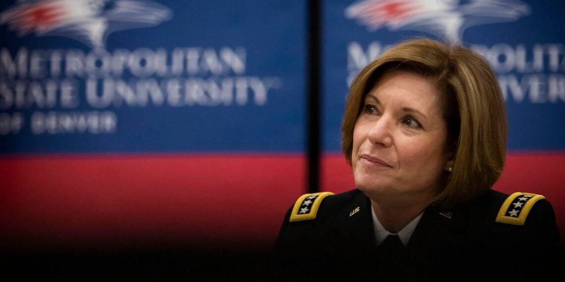 Лора Ричардсон