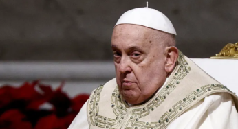 Папа Римский распускает перуанскую католическую группу