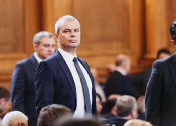 Костадин Костадинов