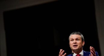 Кандидат Трампа на пост главы Пентагона назвал КНДР ядерной державой
