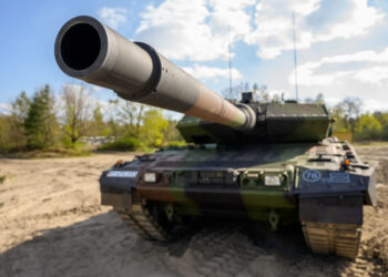 Боевые танки Германии. Фото: Филипп Шульце / dpa