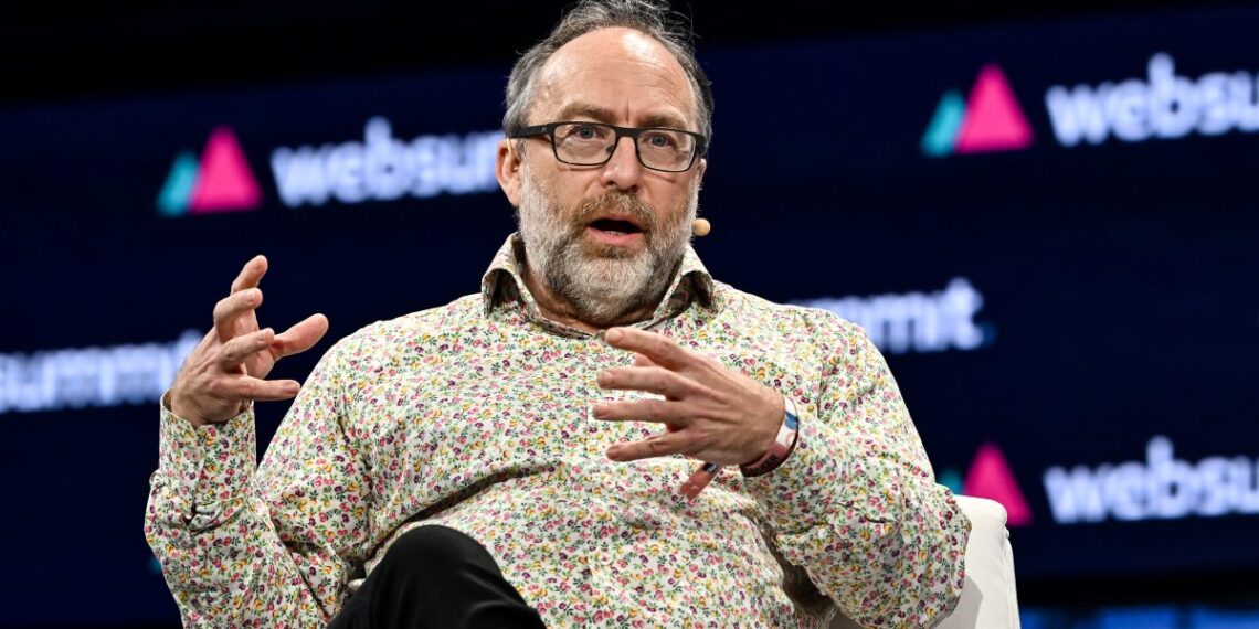 Соучредитель Wikipedia Джимми Уэйлс