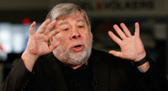 Соучредитель Apple Стив Возняк обрушился с критикой на Илона Маска