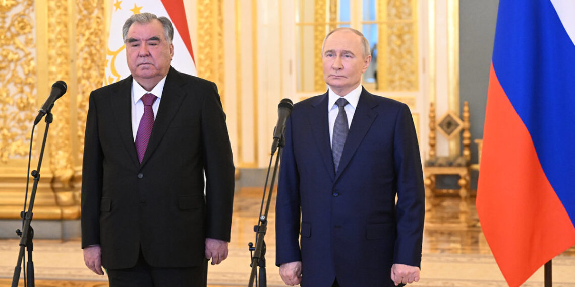 Эмомали Рахмон и Владимир Путин