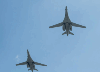 Бомбардировщики B-1B