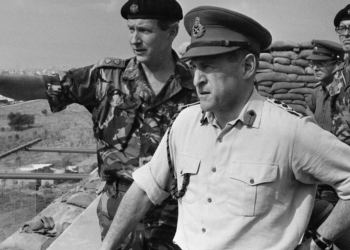 Фрэнк Китсон в Бейруте. Октябрь 1983 года. Фото: Associated Press