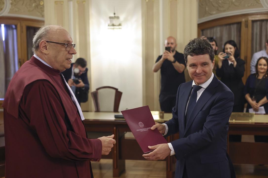 Никушор Дан официально утвержден президентом Румынии — Конституционный суд отклонил жалобу оппозиции