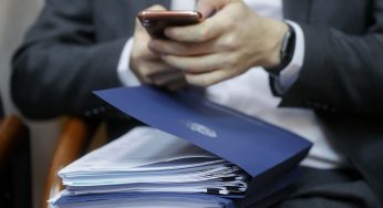 Россия запретила иностранные мессенджеры для банков и госуслуг