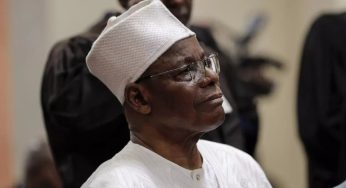 Правящий режим Камеруна устранил главного конкурента действующего президента перед выборами