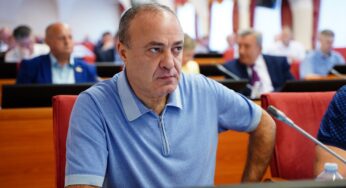 Депутат Ярославской облдумы Тигран Казарян и его «семья» снова подделали документы