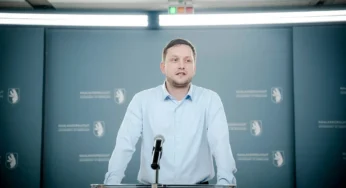 Премьер Гренландии отверг сценарий силового захвата острова США