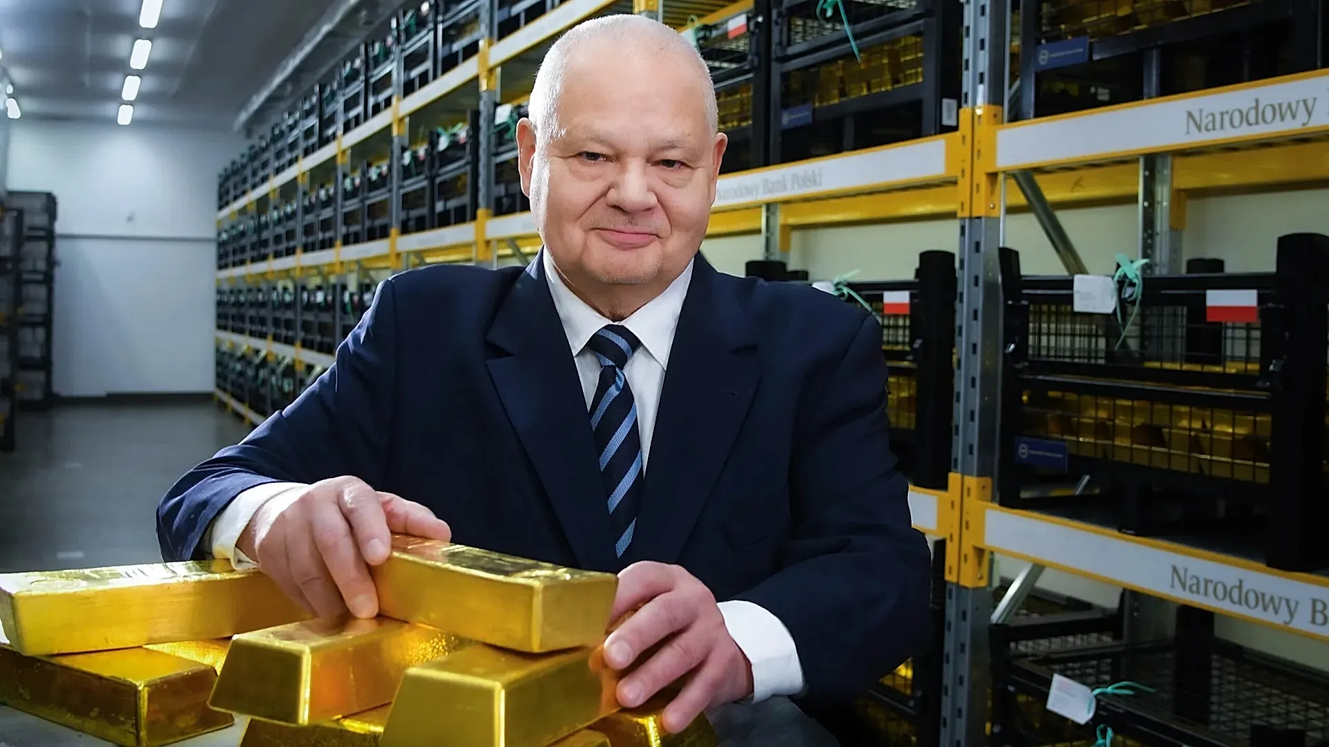 Польша нарастила золотые резервы до 550 тонн
