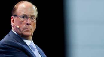 Глава BlackRock предупредил о рисках ИИ для мирового рабочего класса