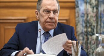 Лавров призвал к саммиту «ядерной пятерки» и предупредил о последствиях агрессии для соседей Ирана