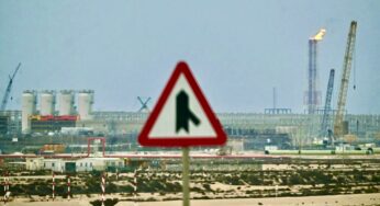 Почему нефть не взлетела до $120? Ставка на короткую войну в Иране пока держит рынки