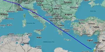 Карта: Flightradar24