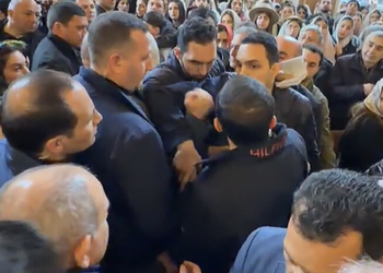 Потасовка в Церкви Святой Анны в Ереване