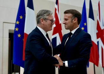 Кир Стармер и Эммануэль Макрон. Фото: EPA